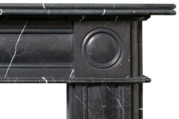 roundel nero marquina mantel